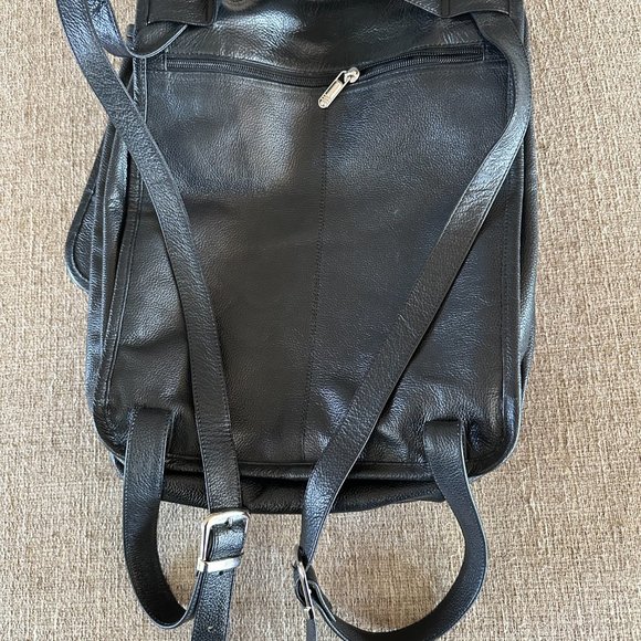 Genuine Leather Backpack/Cross Body Purse Bag - Picture 7 of 7